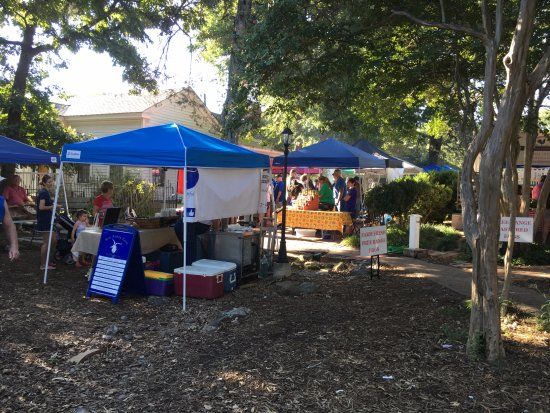 Chestnut Square Historic Village